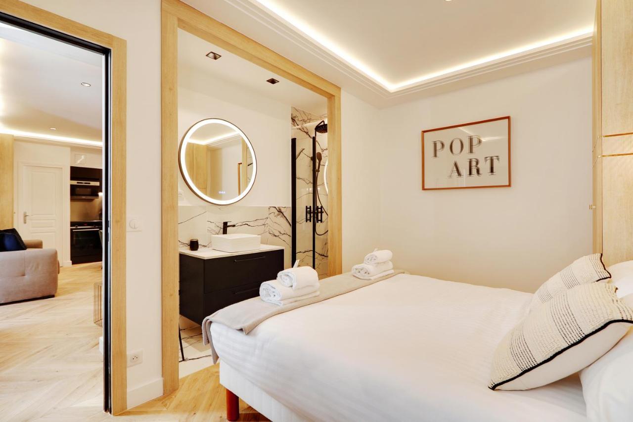 Off Majesti Upper Marais Apartment- Rue Du Faubourg Saint-Martin Parijs Buitenkant foto